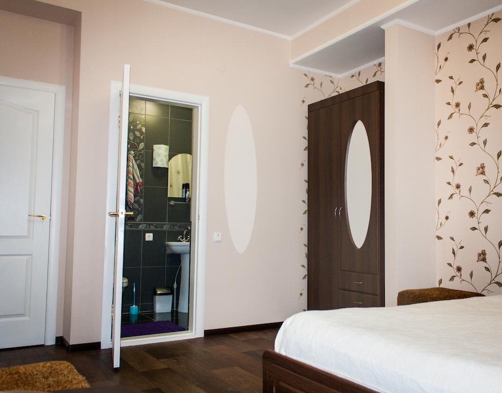 Vesela Bdzhilka Hotel Soemy Kamer foto